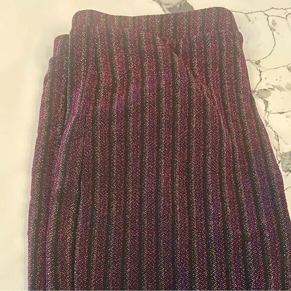 Beautiful sparkly flare pants - Picture 2 of 5